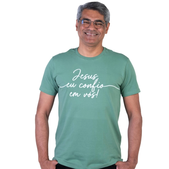 Camiseta Slim Jesus, Eu Confio em Vós